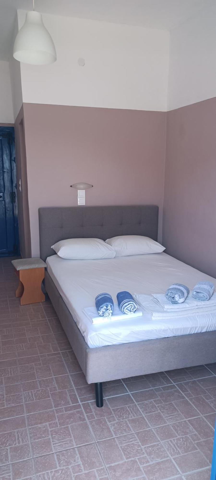 Keramos Hotel Lutró Kültér fotó